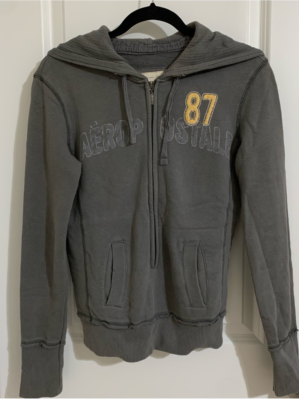 Aeropostale Y2K Vintage Gray Zip-Up Hoodie with 87 Patch, S